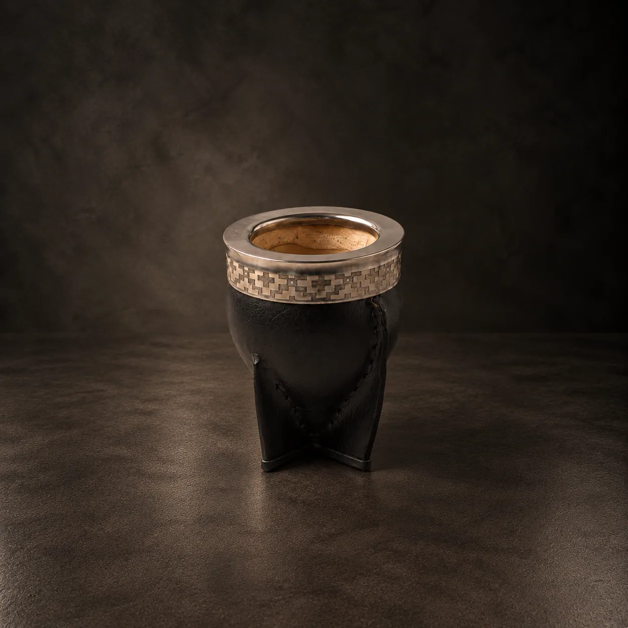 The Imperial mate, on dark stone